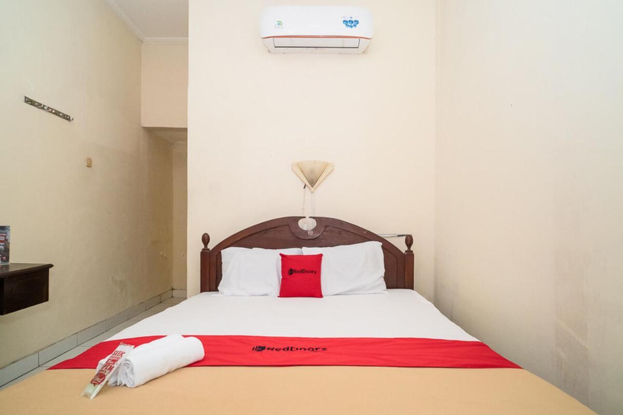Reddoorz Near Kampus 3 Uty Yogyakarta Ξενοδοχείο Εξωτερικό φωτογραφία