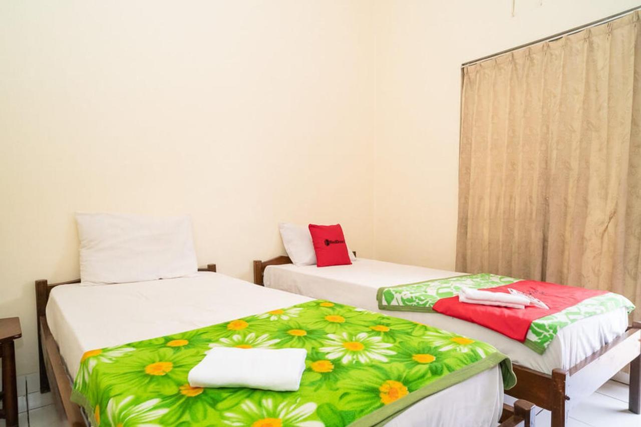 Reddoorz Near Kampus 3 Uty Yogyakarta Ξενοδοχείο Εξωτερικό φωτογραφία