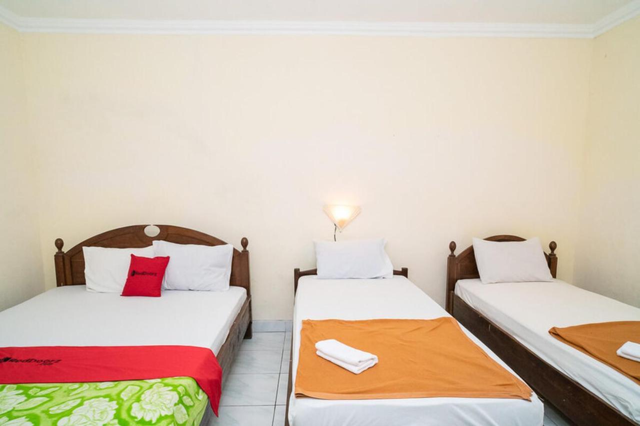 Reddoorz Near Kampus 3 Uty Yogyakarta Ξενοδοχείο Εξωτερικό φωτογραφία